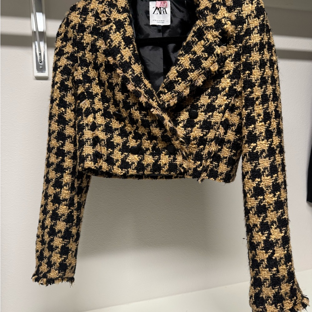Zara Women's Black and Brown Houndstooth Blazer
